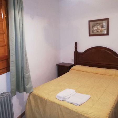 Apartamentos Cerro Negro Capileira Luaran gambar